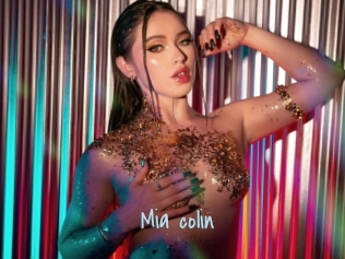 Mia_colin
